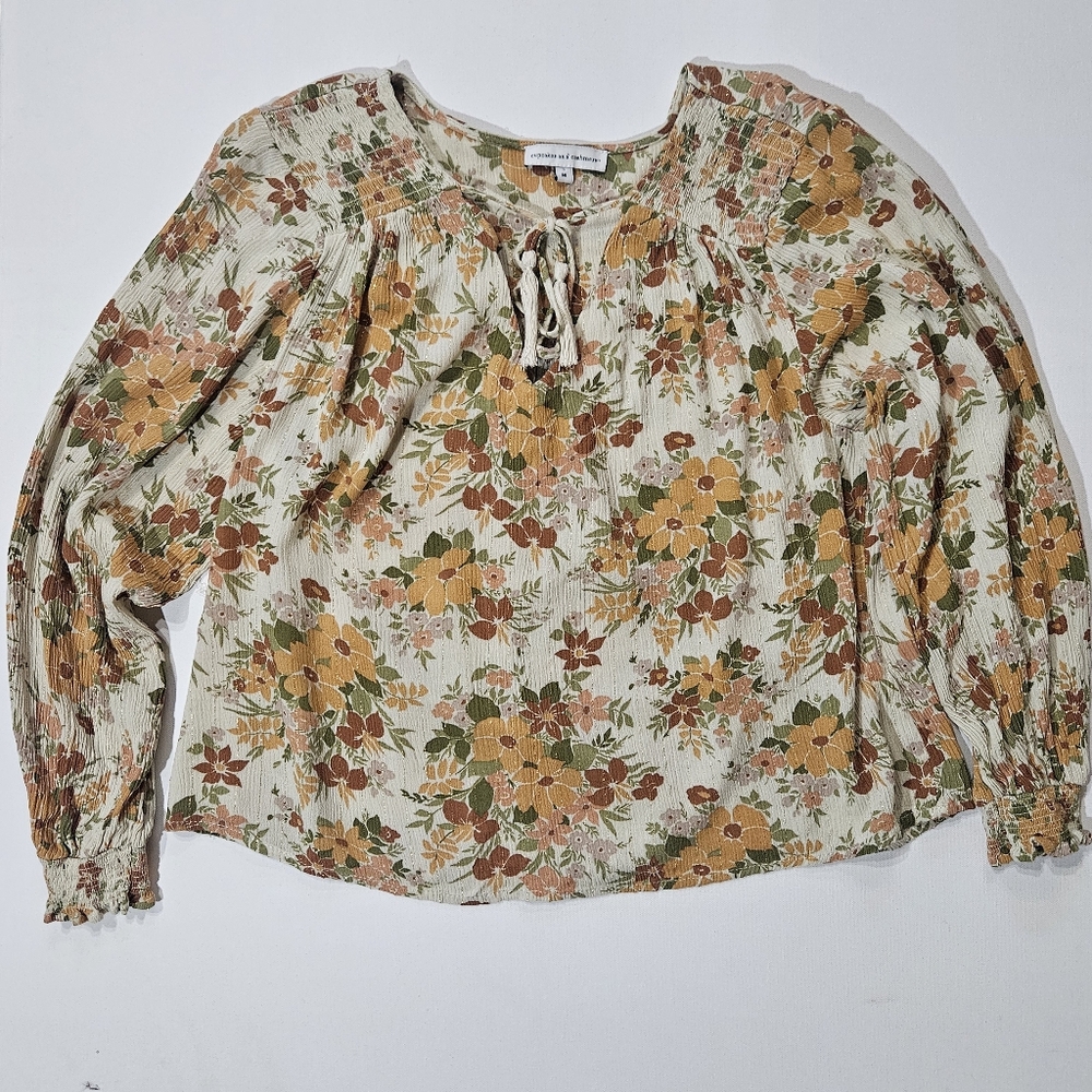 Cupcakes & Cashmere Peasant Top Womens Medium Cream Orange Floral‎ Gold Metallic